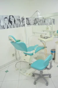 Diferencias entre la Odontología y un dentista en Málaga