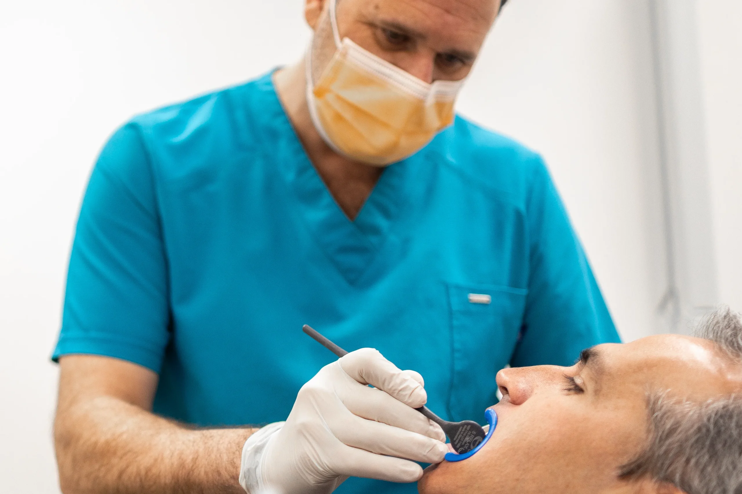 Odontología - El Corte Inglés Málaga - Semedi Salud · Especialidades médicas en Málaga, psicología, podología, oftalmología, reconocimiento médico de conductores, clinica dental