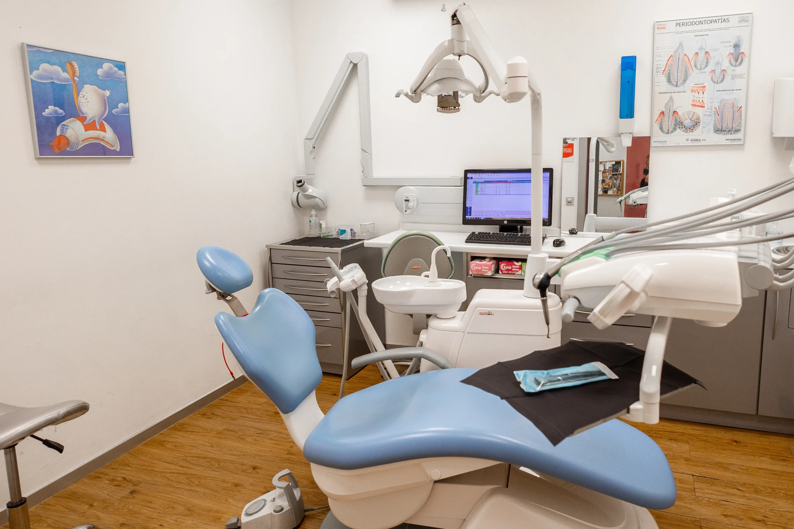 Periodic Dental Check-up in downtown Malaga
